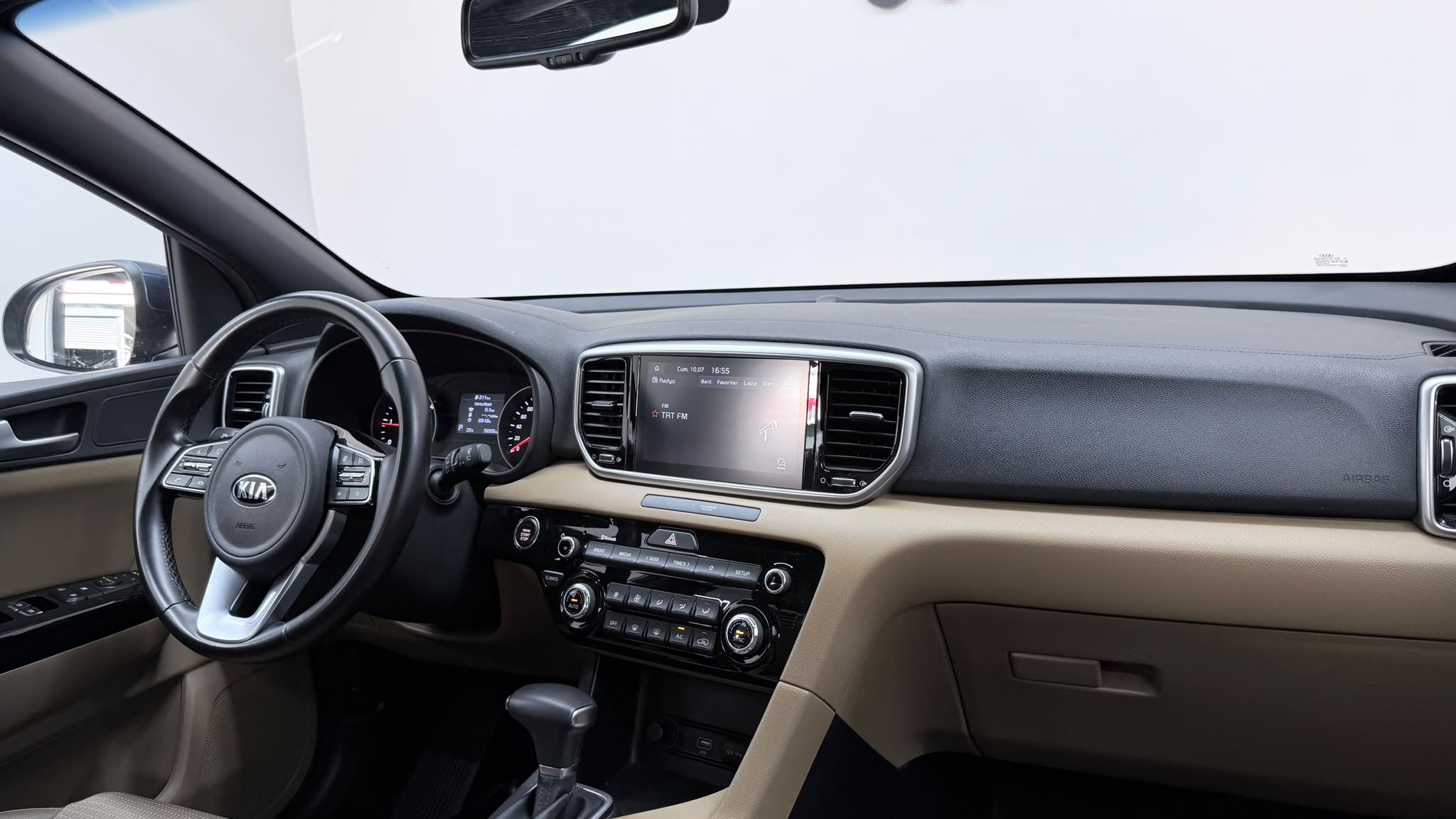 KIA SPORTAGE 18